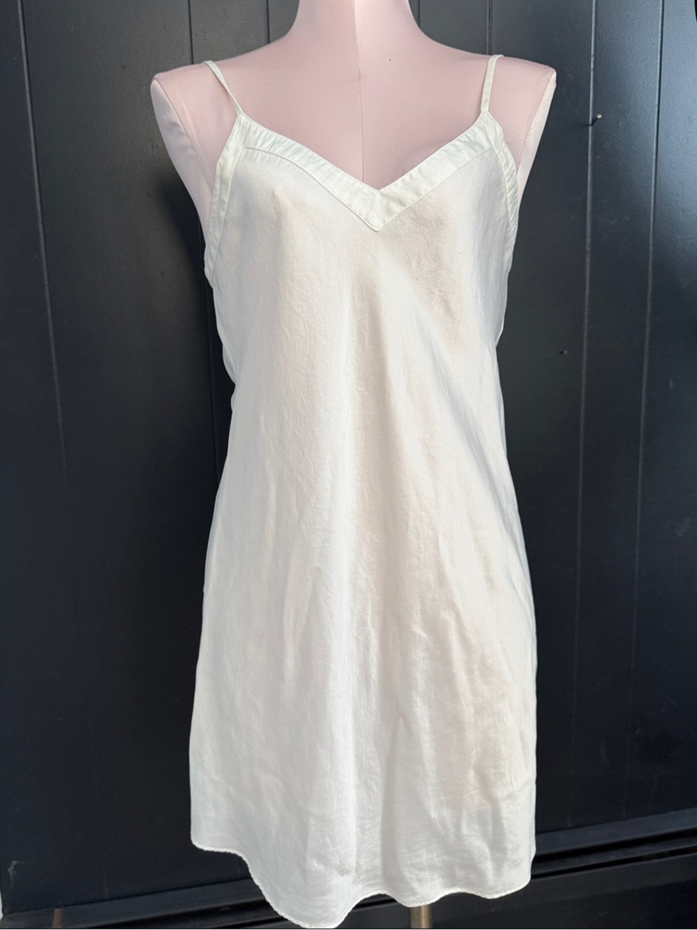 Ginia Cream V-Neck Spaghetti Strap Slip Chemise / dress